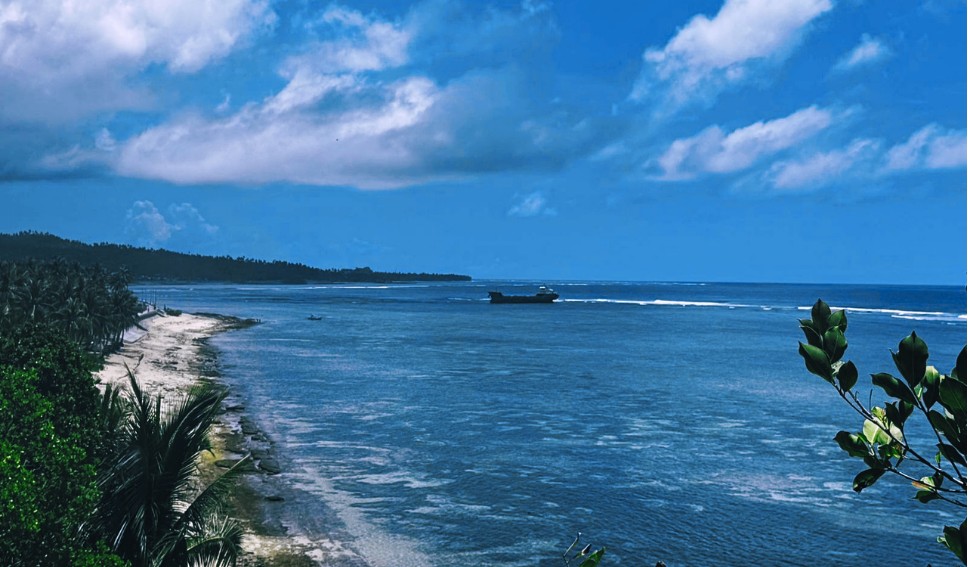 The Burgos coastline with the tanker on the reef